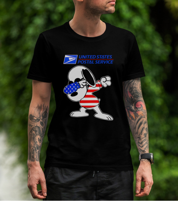 USPS United States Postal Service Snoopy Dabbing American Flag T-Shirt