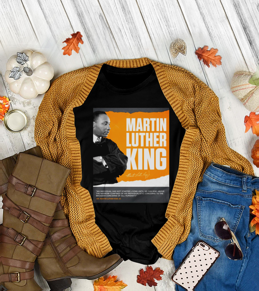 Martin Luther King Jr Tennessee Football Legacy With Signature and Quote T-Shirt