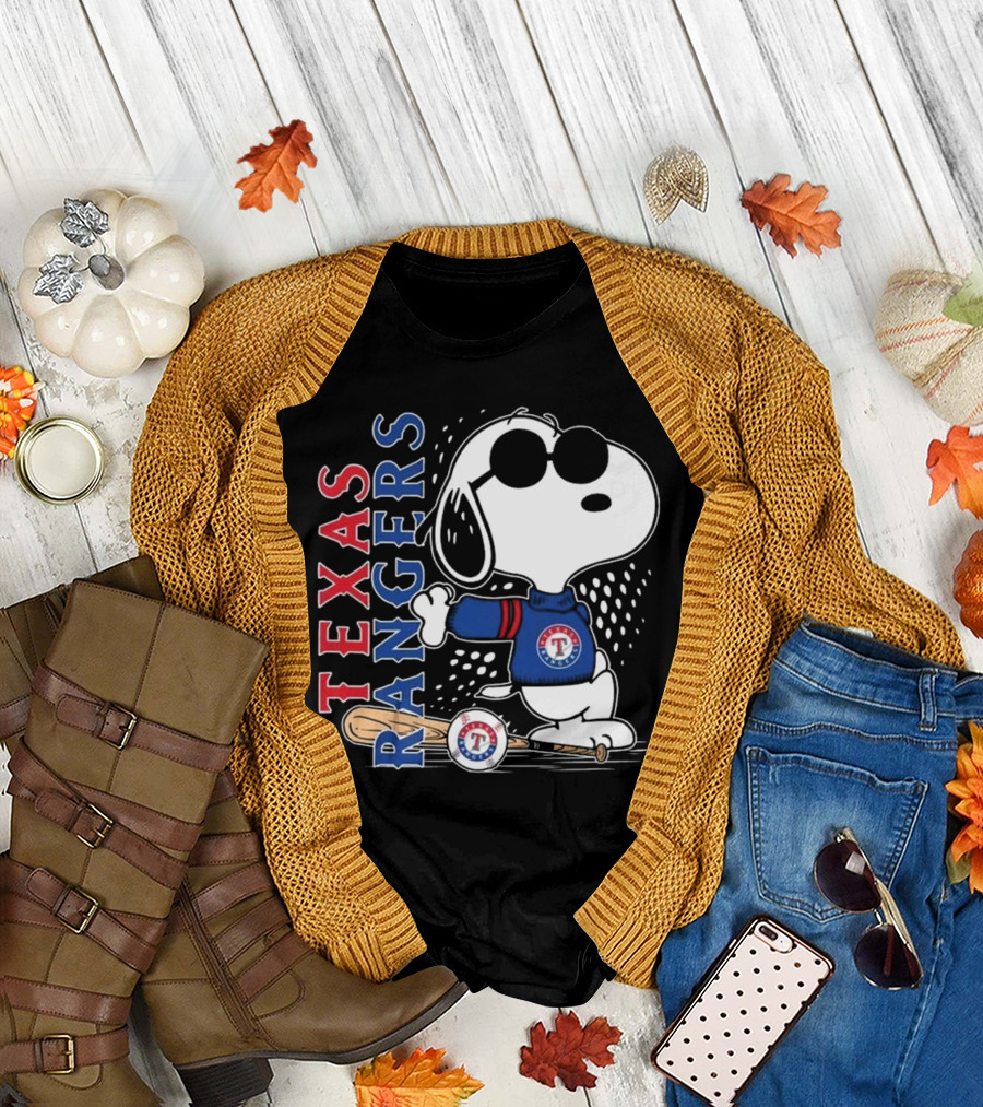 Texas Rangers Snoopy MLB 2025 Peanuts Collaboration T-Shirt
