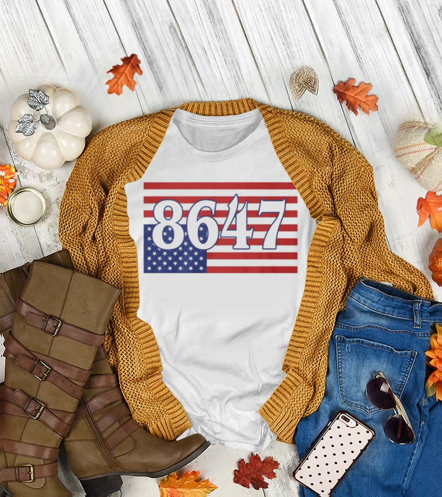 8647 American Flag Inverted Red Blue Stripes T-Shirt