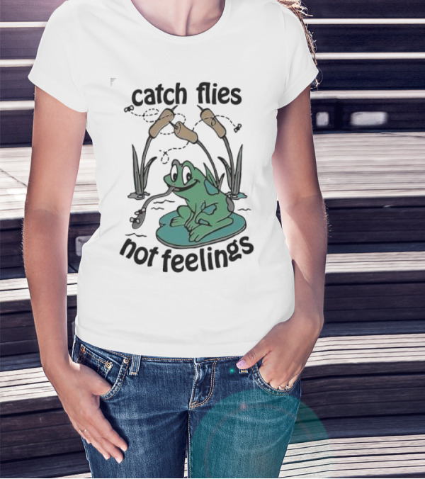 Catch Flies Not Feelings Frog On Lily Pad With Swirling Flies T-Shirt