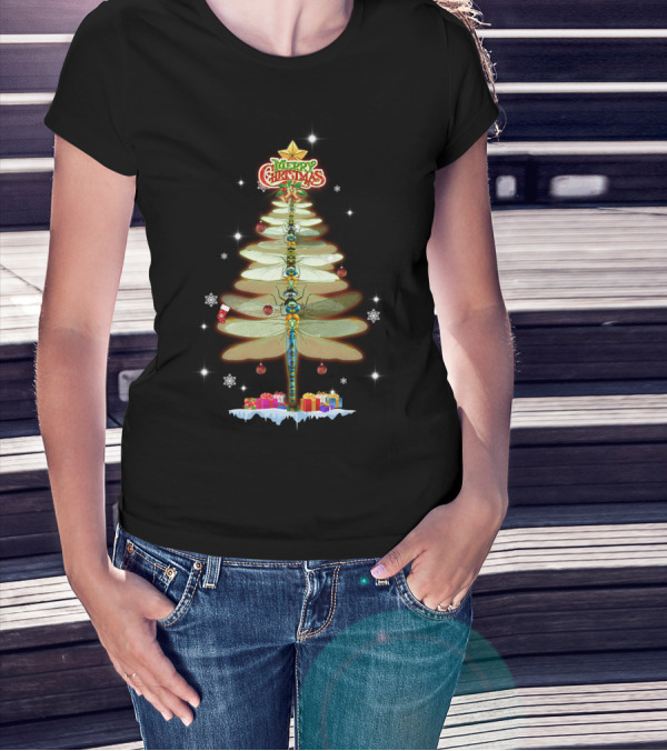 Merry Christmas Dragonfly Tree With Ornaments And Presents T-Shirt