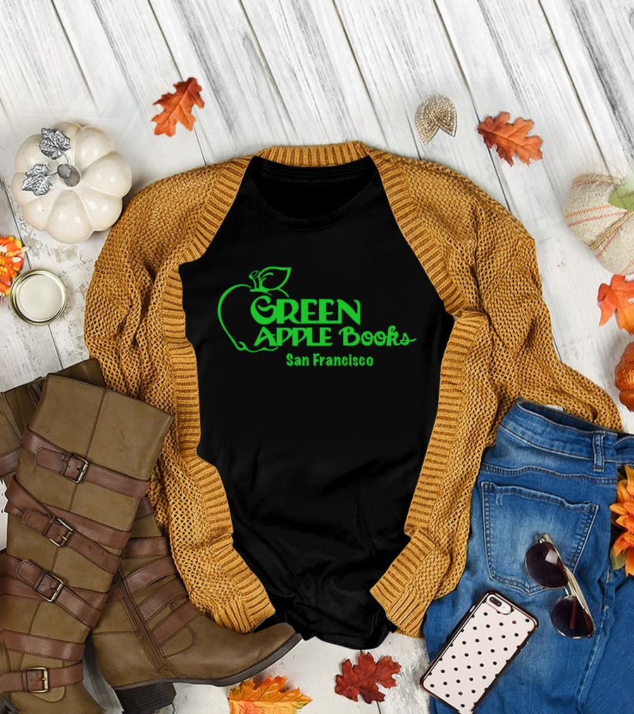 GREEN APPLE BOOKS SAN FRANCISCO T-Shirt