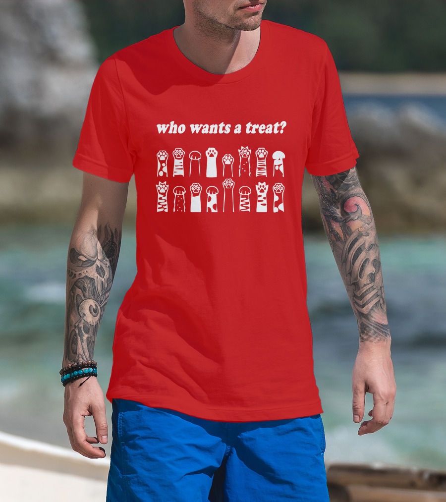 Who Wants A Treat Paws Up Animal Lovers T-Shirt