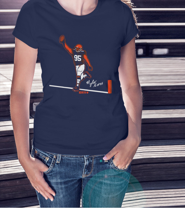 Myles Garrett Flash For Six NFLPA Browns #95 T-Shirt