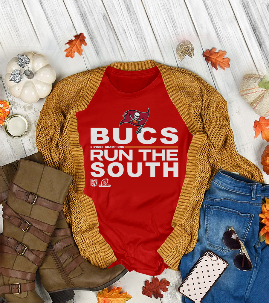 Bucs Division Champions Run the South NFL Playoffs T-Shirt
