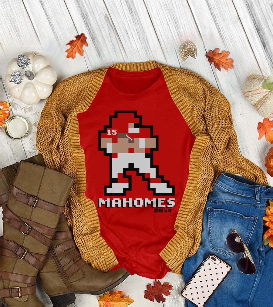 Patrick Mahomes 8 Bit NFLPA Pixelated Player T-Shirt