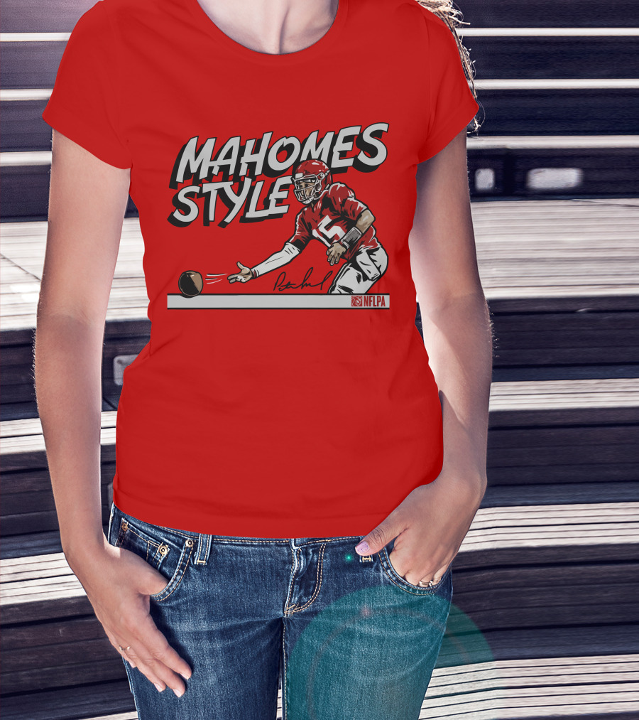 MAHOMES STYLE NFLPA Football Quarterback Signature T-Shirt