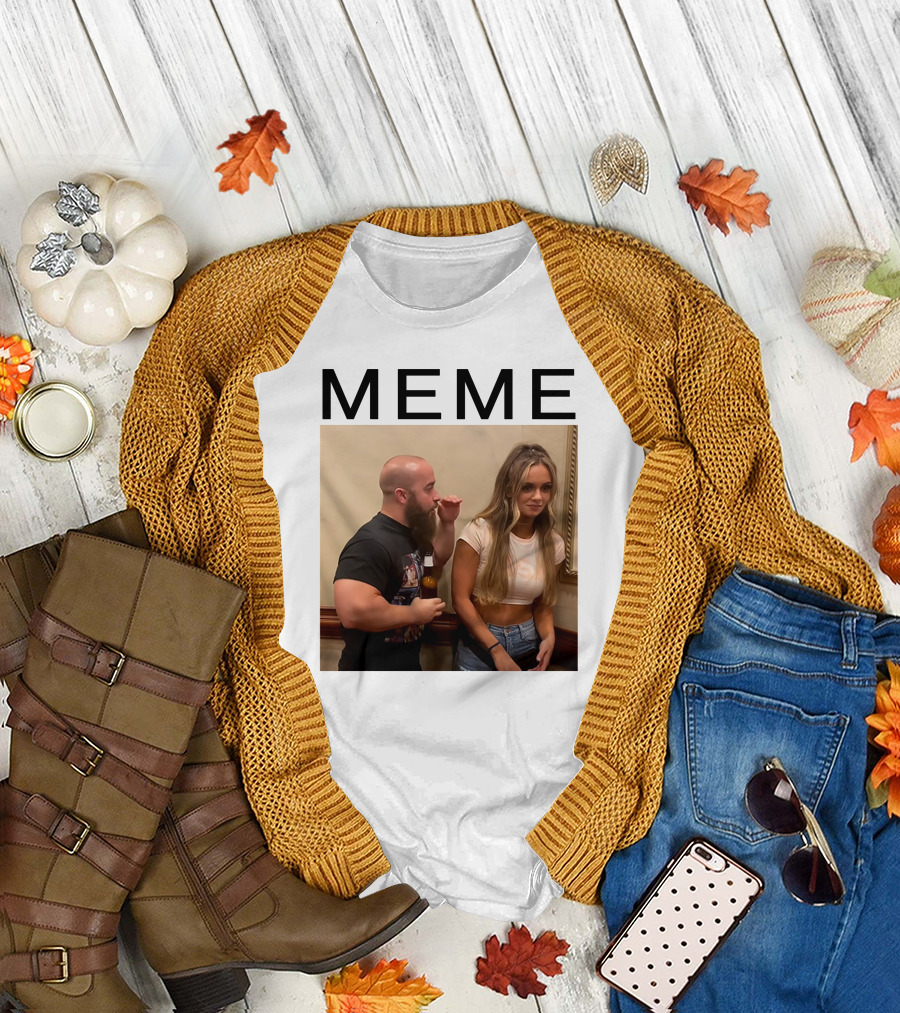 MEME John Silver Bottle Bearded Conversation T-Shirt