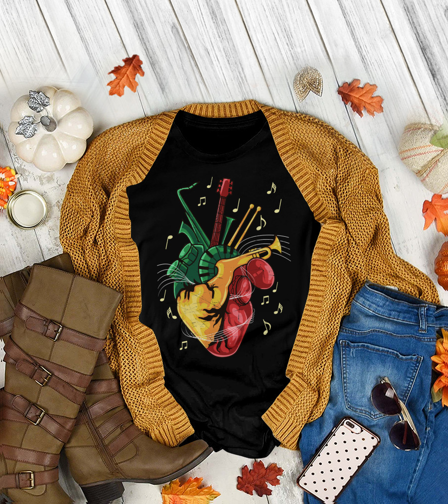 Reggae Lover Jamaican Heart Music Rastafari Instrument Fusion T-Shirt