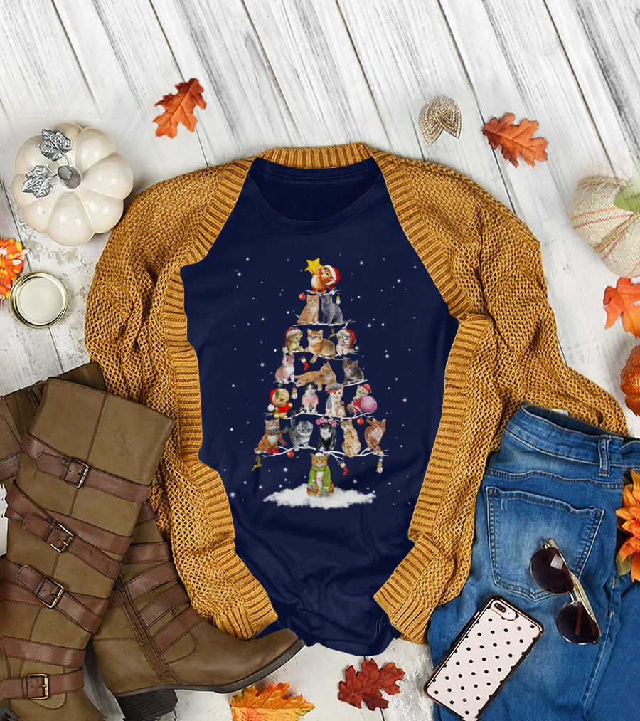 Merry Meowy Christmas Cat Tree Holiday Cats in Santa Hats T-Shirt