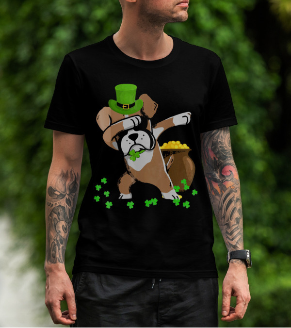 Boxer Dabbing St Patricks Day Dog With Leprechaun Hat And Pot Of Gold T-Shirt