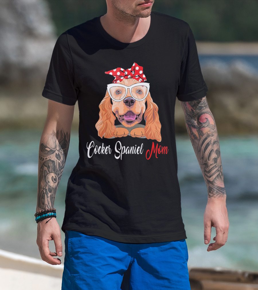Cocker Spaniel Mom With Polka Dot Bandana And Glasses T-Shirt