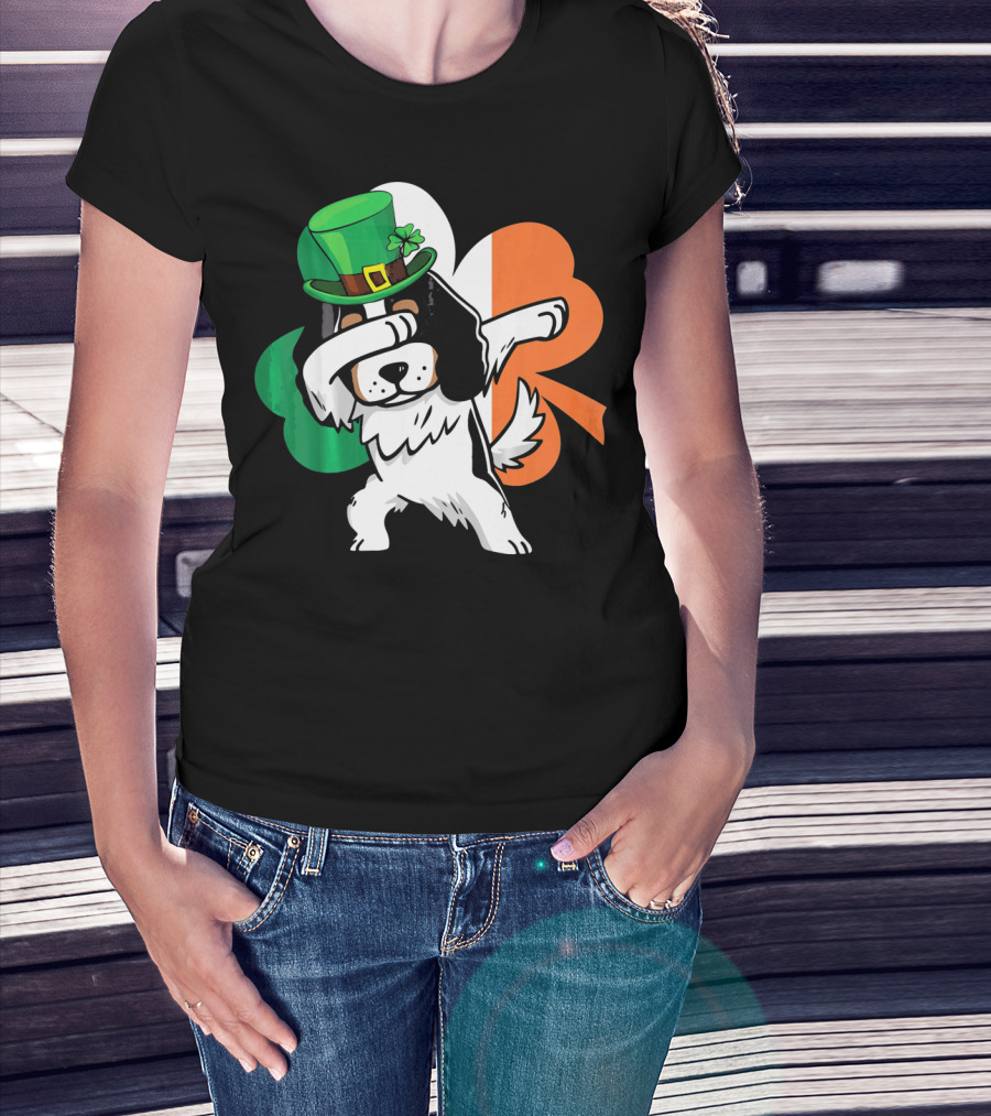 Cavalier King Charles Spaniel Dabbing Irish Clover St Patricks Day T-Shirt