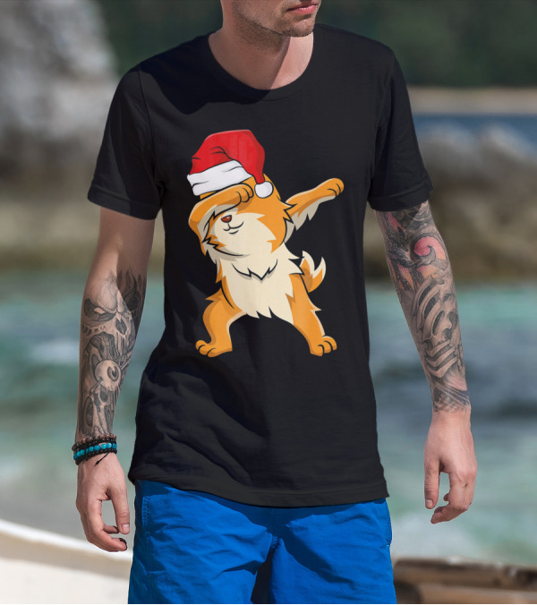 Dabbing Pomeranian With Santa Hat T-Shirt