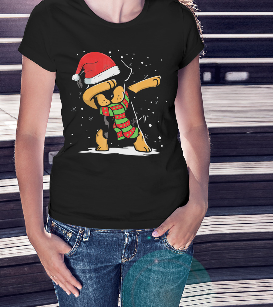Dabbing Rottweiler Santa Christmas Dog With Scarf Love T-Shirt