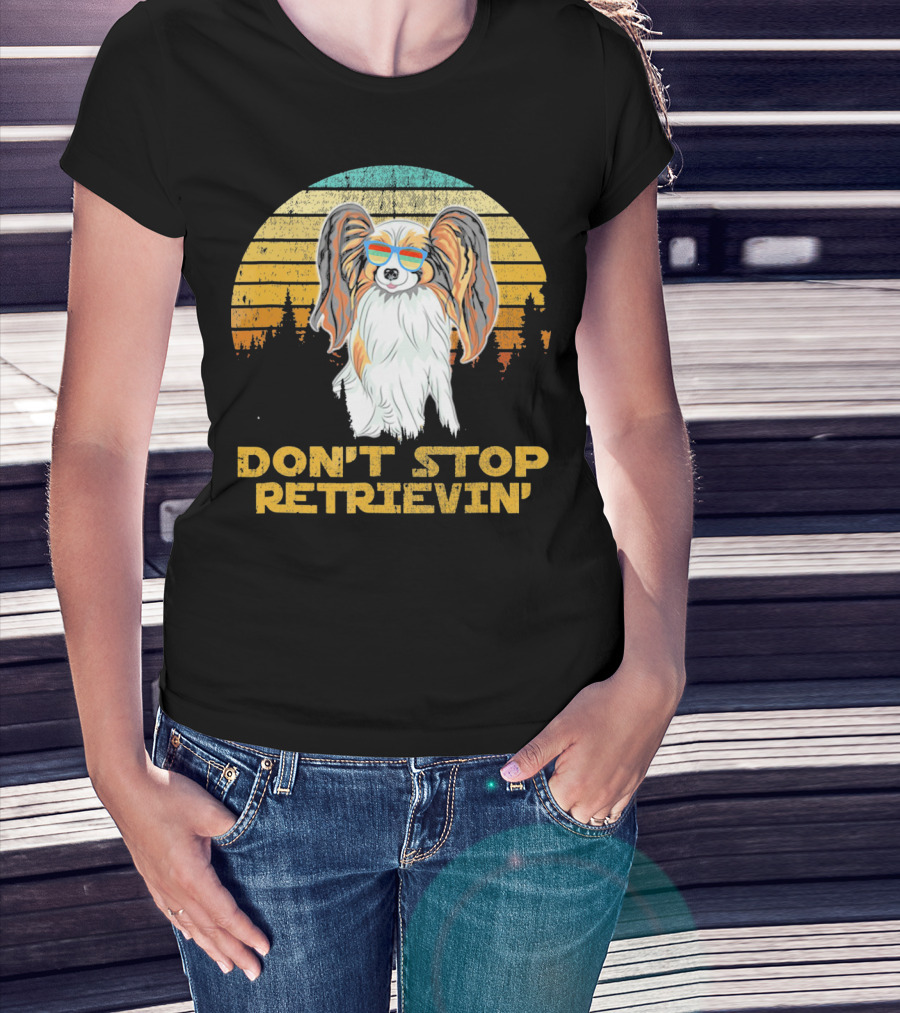 Don't Stop Retrievin' Papillon Sunglasses Retro Sunset T-Shirt