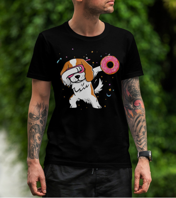 Funny Dabbing Cavalier King Charles Spaniel With Pink Frosted Donut T-Shirt