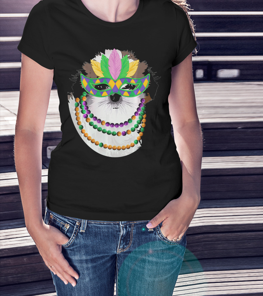 Funny Shih Tzu Mardi Gras Beads Necklace Mask With Colorful Feathered Mask T-Shirt