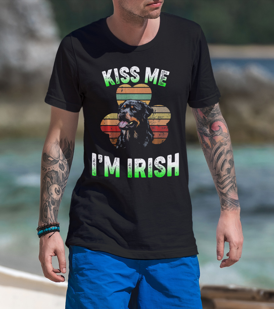 Kiss Me I'm Irish Funny Vintage Shamrock Rottweiler T-Shirt