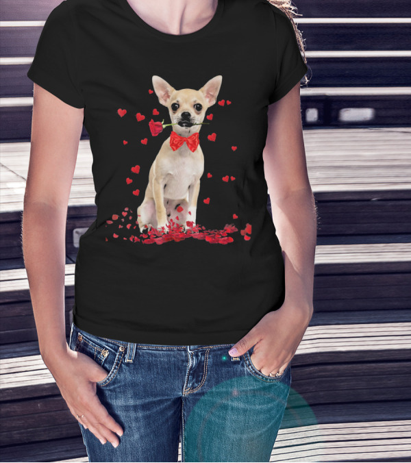 Chihuahua Valentine's Day Rose And Hearts T-Shirt