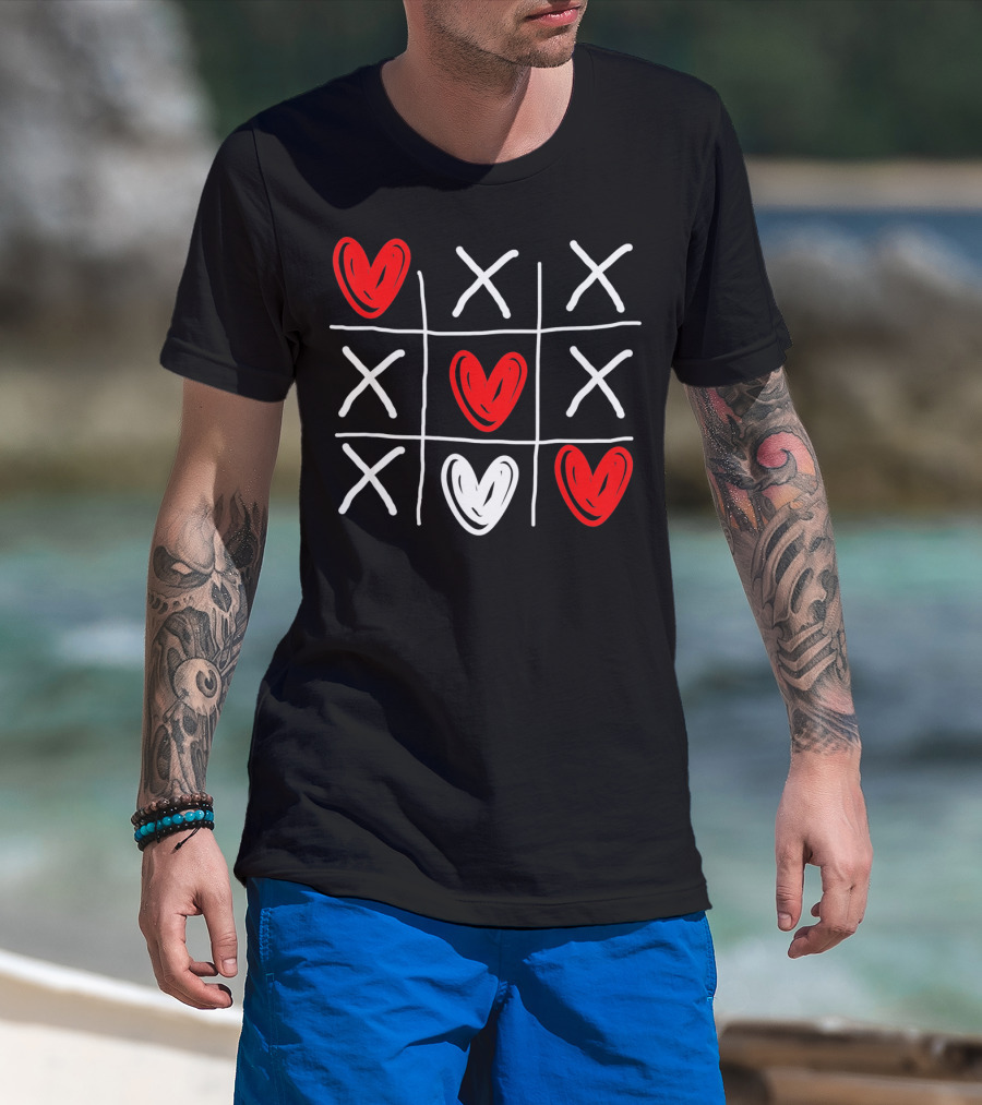 Cute Hearts Tic Tac Toe Valentines Day T-Shirt
