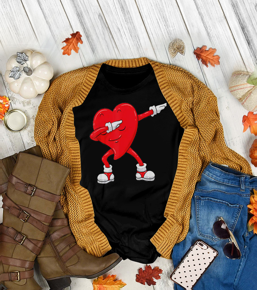 Dabbing Heart Valentine’s Day Dance Pose T-Shirt