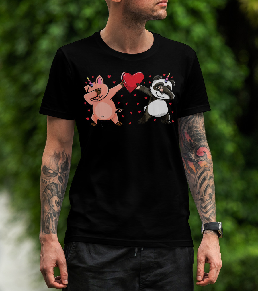 Dabbing Piggycorn Pandicorn Holding Heart Valentine T-Shirt