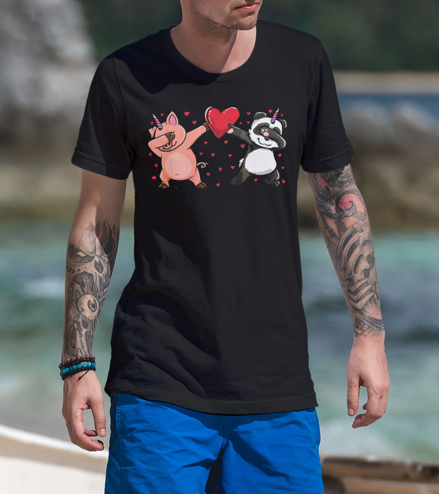 Dabbing Piggycorn Pandicorn Holding Heart Valentine T-Shirt