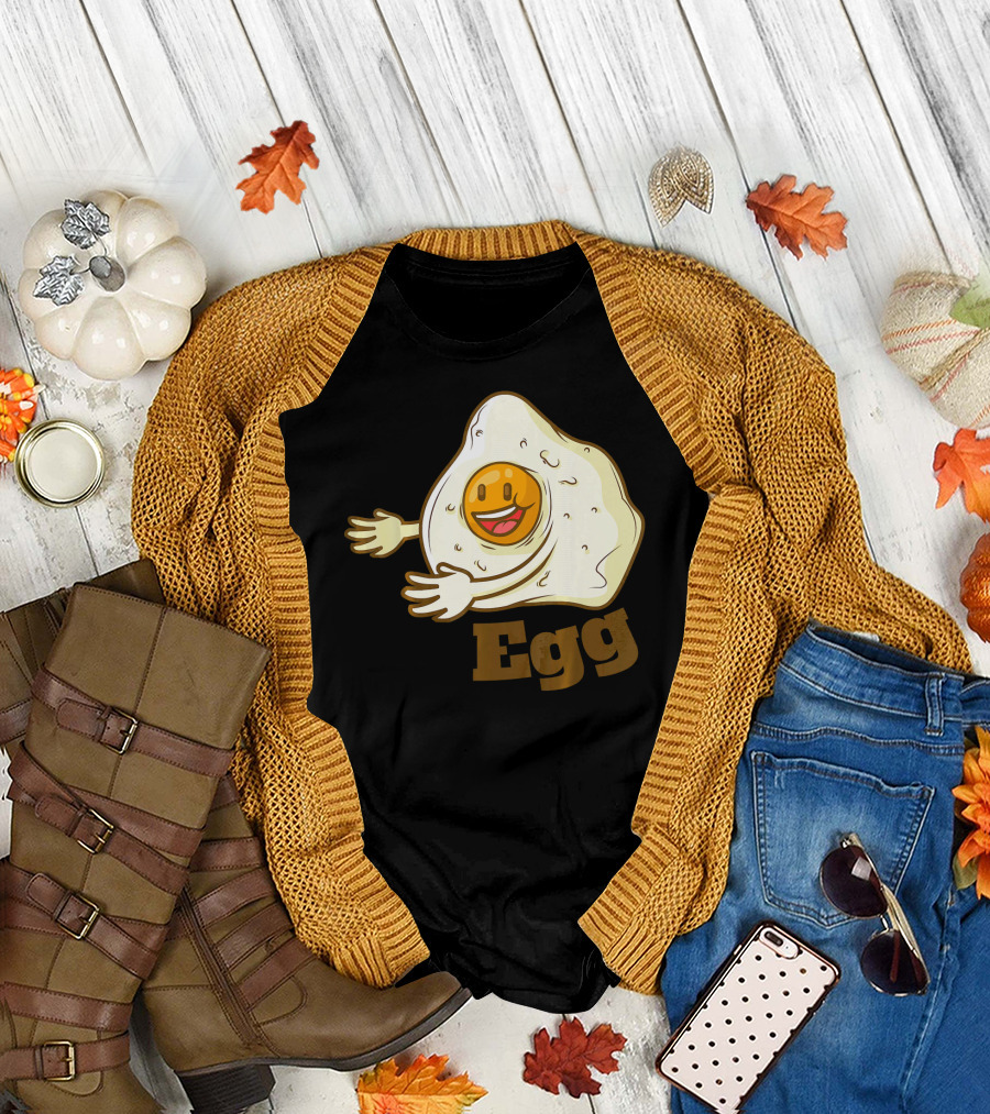 Funny Bacon and Egg Duo Valentines Hugging Egg T-Shirt