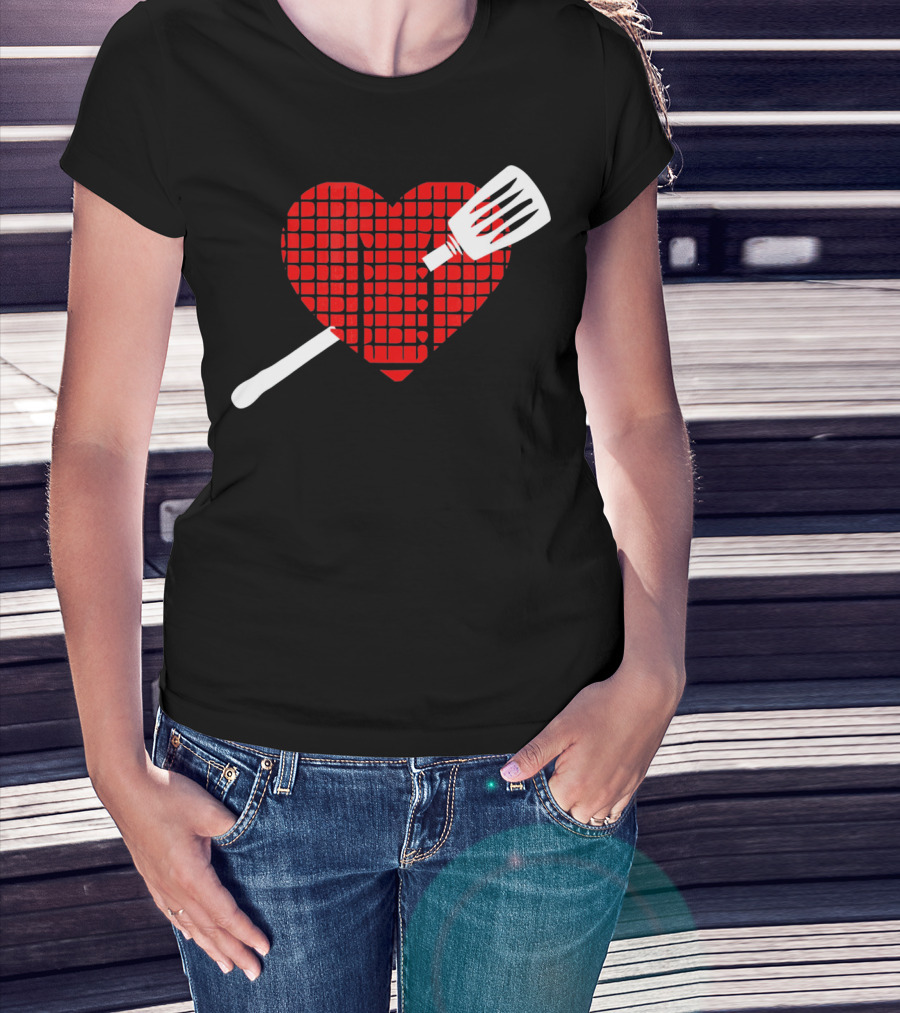 Funny BBQ Grilling Valentine's Day Heart With Spatula T-Shirt