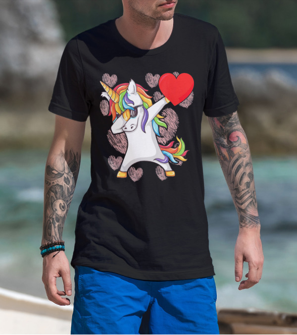 Funny Dabbing Unicorn Holding Heart Valentines T-Shirt