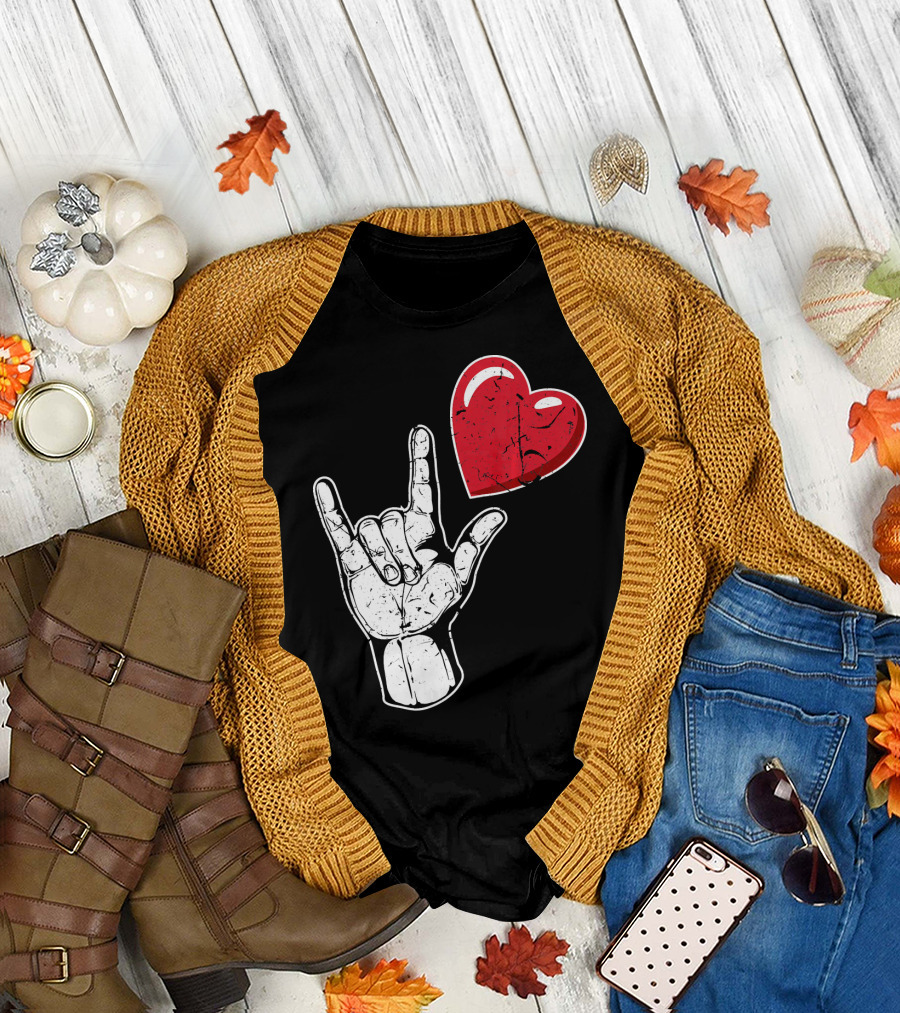 I Love You Hand Sign Red Heart Valentine's Day T-Shirt