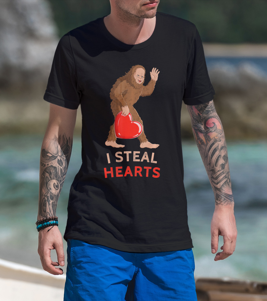 I Steal Hearts Bigfoot Valentine's Day Funny Sasquatch Image T-Shirt