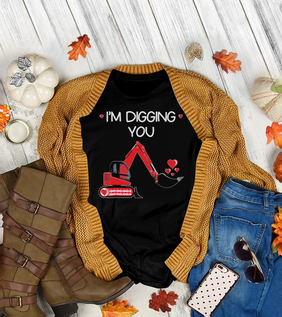 I'm Digging You Valentine Kids Tractor with Hearts T-Shirt