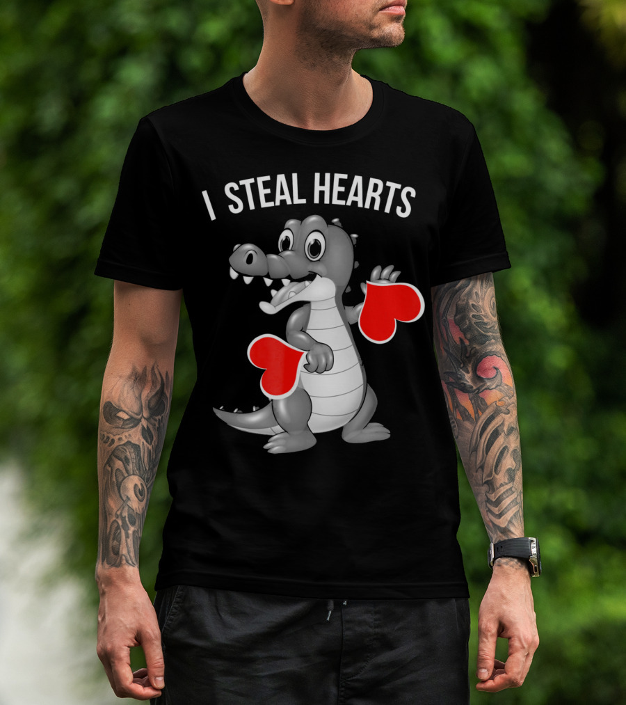Kids Valentines Day I Steal Hearts Crocodile Holding Red Hearts T-Shirt