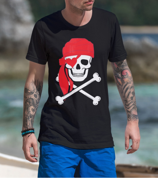 Pirate Skull And Cross Bones Heart Eyepatch Valentines T-Shirt