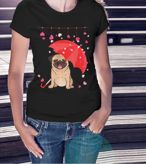 Pug With Umbrella And Falling Hearts Valentine's Day T-Shirt