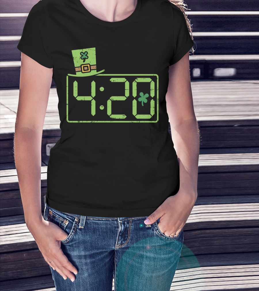 St Patricks Day 420 Clock With Leprechaun Hat And Shamrock T-Shirt