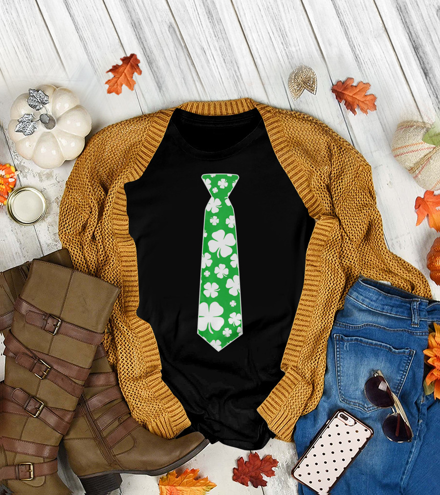 St Patricks Day Irish Shamrock Green Tie T-Shirt
