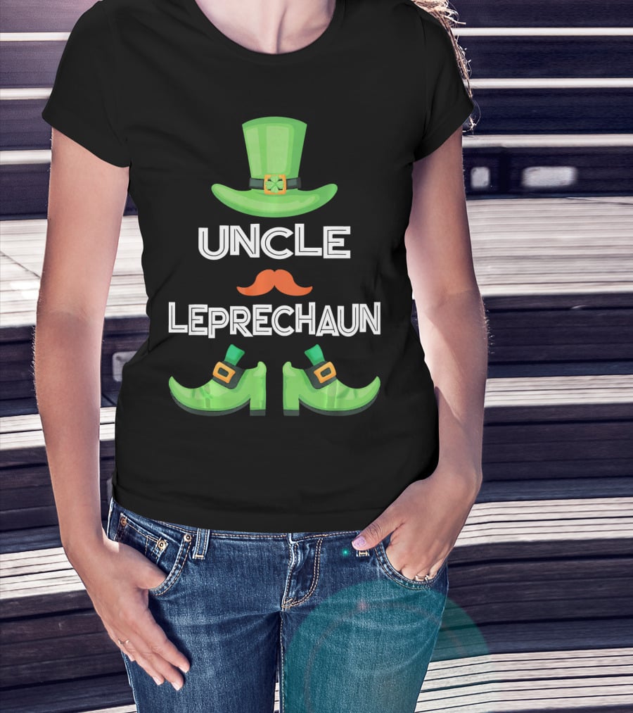 Uncle Leprechaun Green Hat And Shoes St. Patrick's Day Family Matching Group T-Shirt