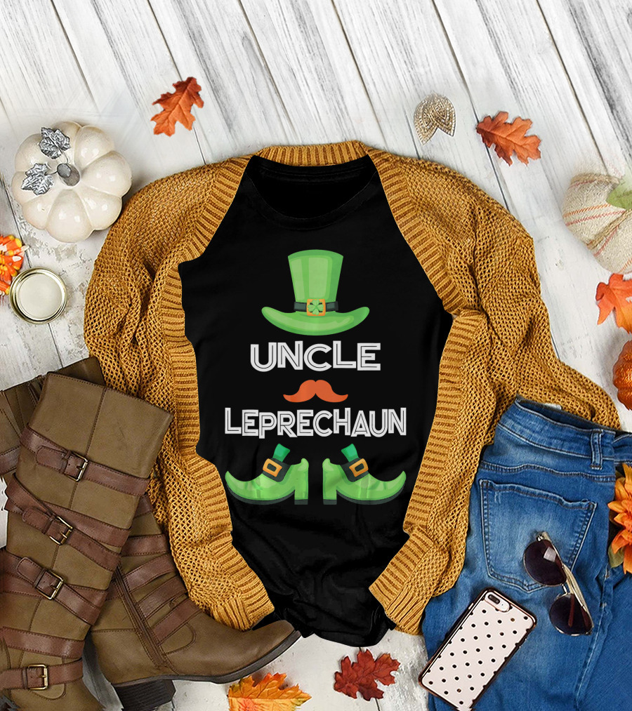 Uncle Leprechaun Green Hat and Shoes St. Patrick's Day Family Matching Group T-Shirt