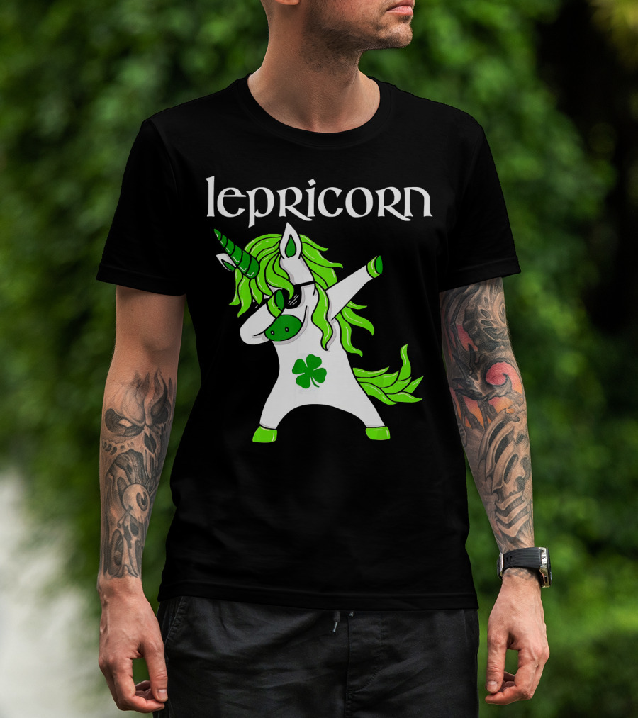 Dabbing Leprechaun Unicorn Lepricorn Funny St. Patricks T-Shirt