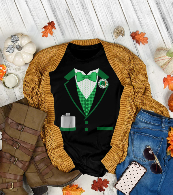 Mens St. Patricks Day Costume Official Irish Drinking Team Funny Iris T-Shirt