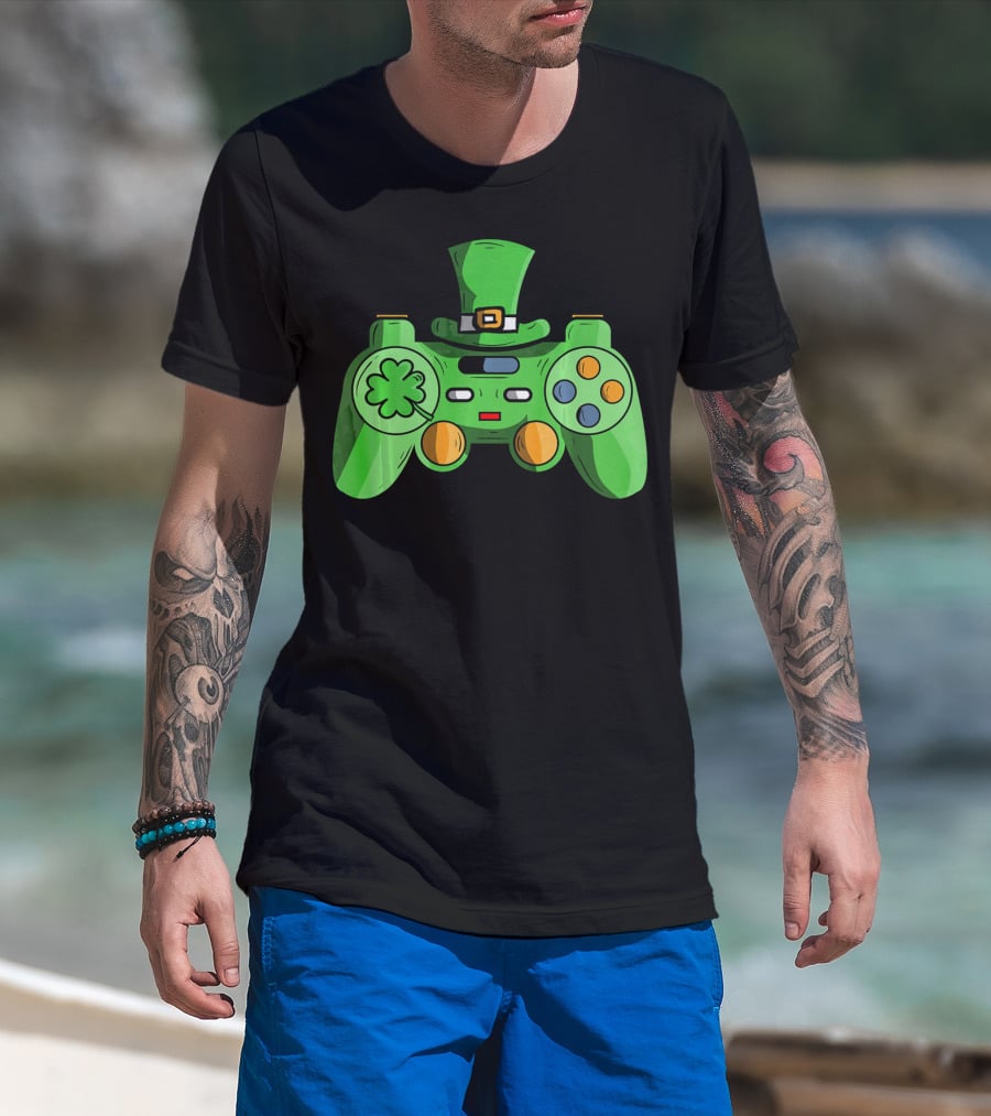 St Patrick's Day Gamer Controller With Shamrock And Hat T-Shirt
