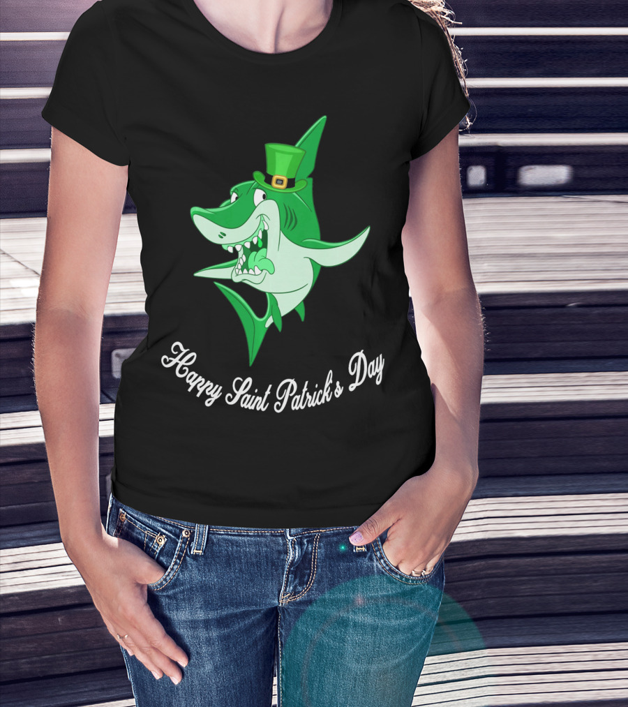 Happy Saint Patrick's Day Cute Shark Wearing Green Hat T-Shirt