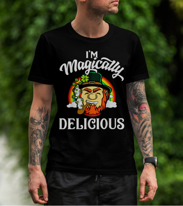 I'm Magically Delicious Leprechaun Rainbow Clover Pipe T-Shirt