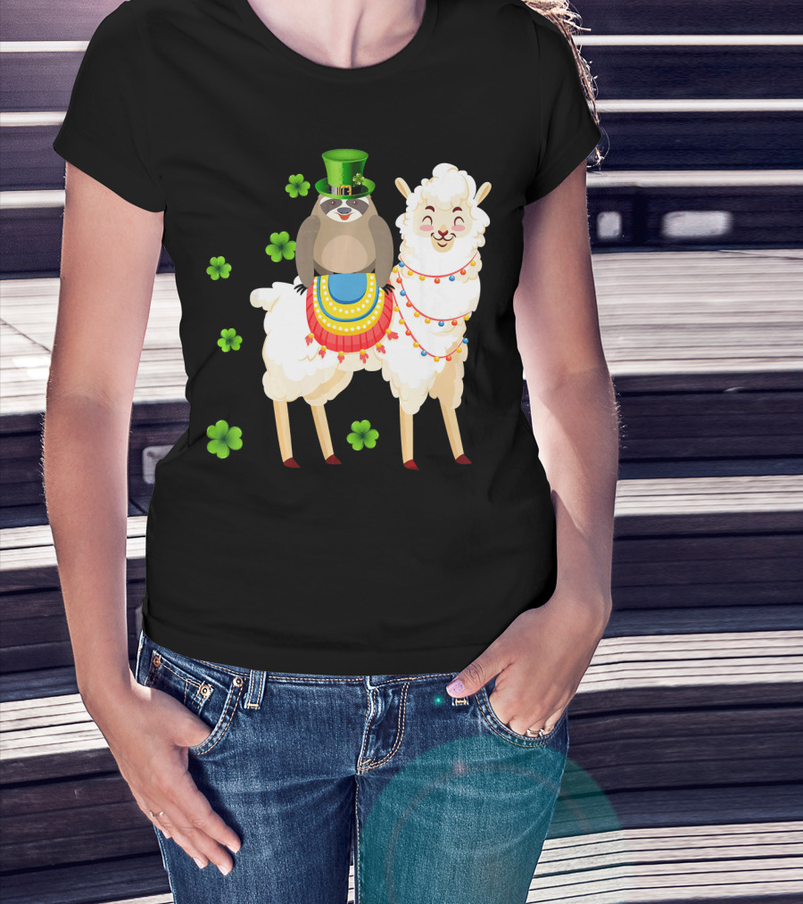 Leprechaun Sloth Riding Llama St Patrick's Day With Shamrocks T-Shirt