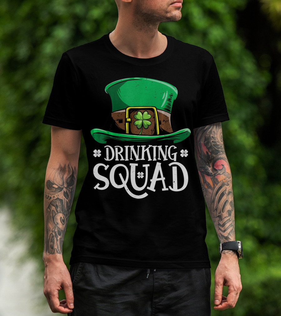 Leprechaun Drinking Squad St Pat Green Hat Clover St Patrick's Day T-Shirt