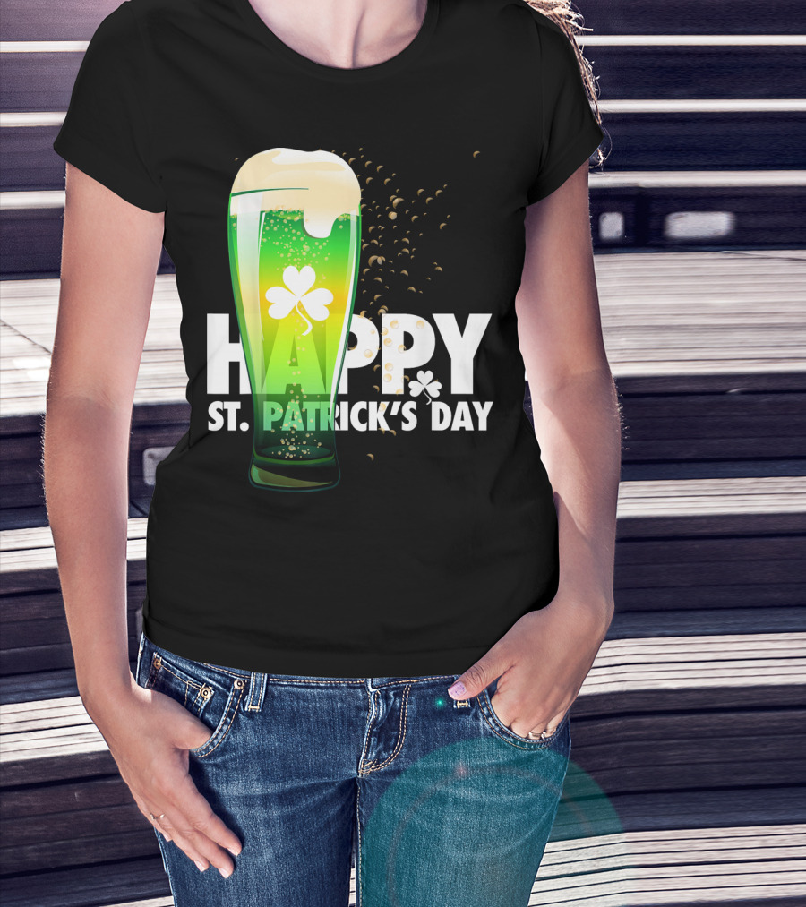 Happy St. Patrick's Day Irish Green Beer With Shamrock Bubbles T-Shirt